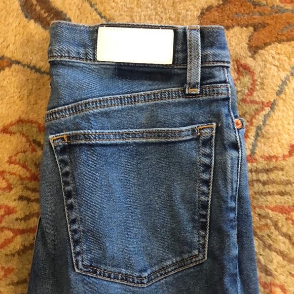 Re/Done straight leg, raw hem button-fly jeans 28 high-rise - Picture 5 of 7